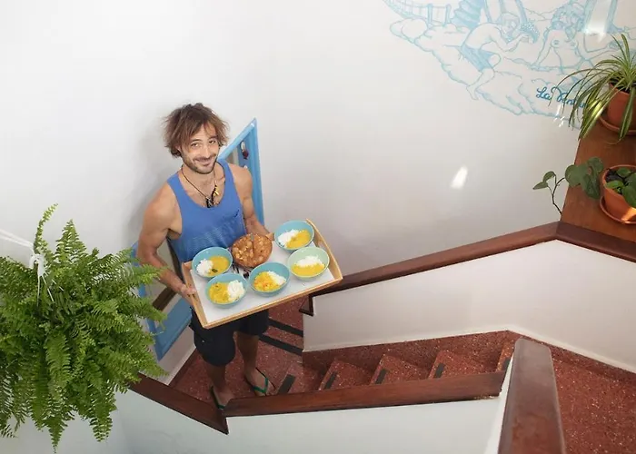 La Ventana Azul Hostel *